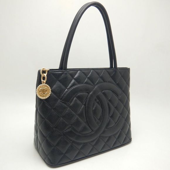 Chanel Reissue Tote Bag Caviar Skin Black - Picture 2 of 8